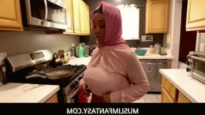 MuslimFantasy  –  Curvy Ebony In Hijab Rides Like A Pro- Lily Starfire